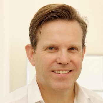 Dr. Josef Pilz